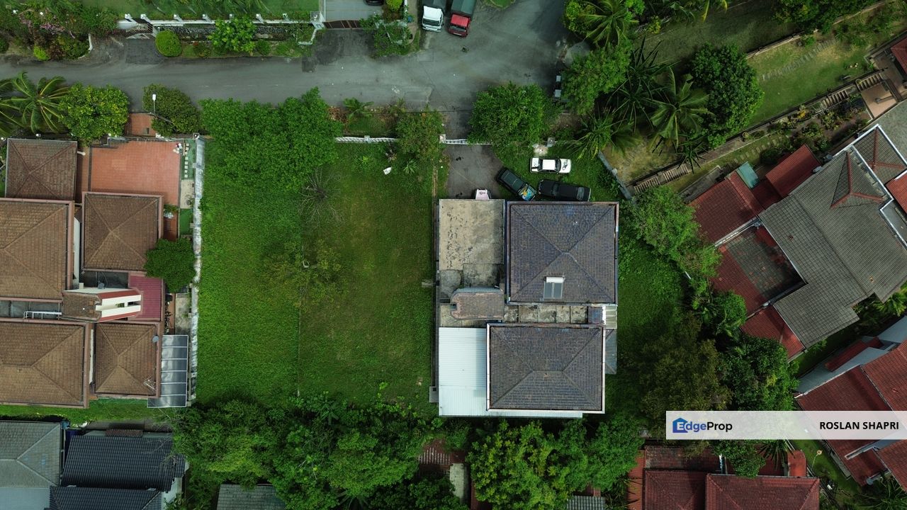 7,536 SQ FT BUNGALOW LOT AT JALAN SILAT CEKAK SHAH ALAM, Selangor, Shah Alam