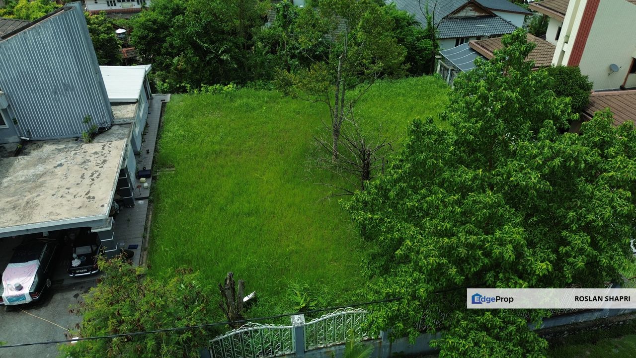 7,536 SQ FT BUNGALOW LOT AT JALAN SILAT CEKAK SHAH ALAM, Selangor, Shah Alam