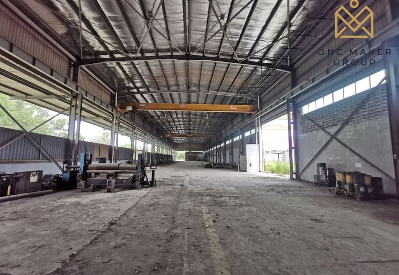 Gelang Patah Warehouse with 10 units Crane and 3 sty Office Building