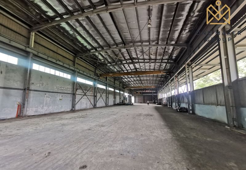 Gelang Patah Warehouse with 10 units Crane and 3 sty Office Building