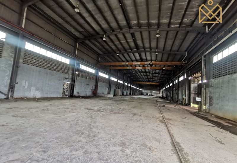 Gelang Patah Warehouse with 10 units Crane and 3 sty Office Building