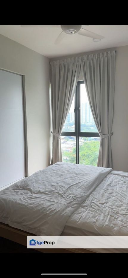 Luxury Dual Key Condo with Private Lift Access Move-In Ready, Kuala Lumpur, Bukit Jalil