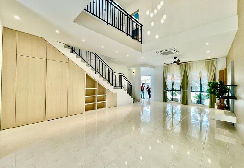 Spanish Gardens by The Water