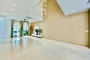 Spanish Gardens by The Water