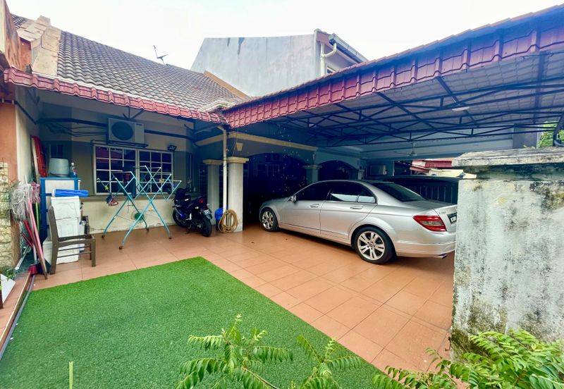 Bandar Tun Hussein Onn