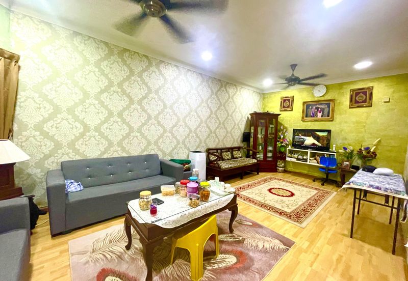 Bandar Tun Hussein Onn