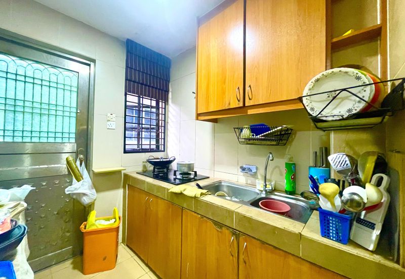 Bandar Tun Hussein Onn