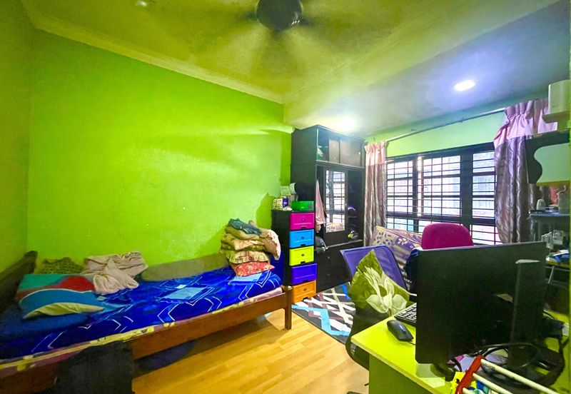 Bandar Tun Hussein Onn