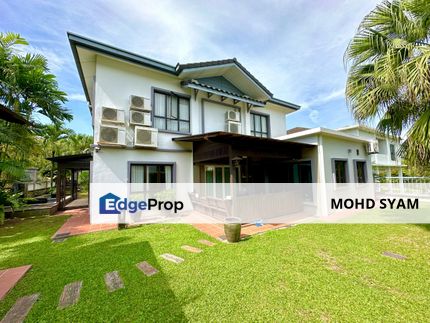 SUPERB BUNGALOW House ( RENOVATED ) Saujana Villa KAJANG, Selangor, Kajang