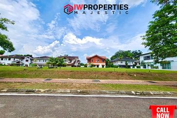 TERMURAH ! - BANGLO LOT ( TANAH ) + ( 5,834 Sft ) Presint 10 PUTRAJAYA