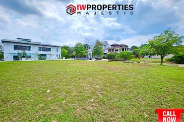 TERMURAH ! - BANGLO LOT ( TANAH ) + ( 5,834 Sft ) Presint 10 PUTRAJAYA