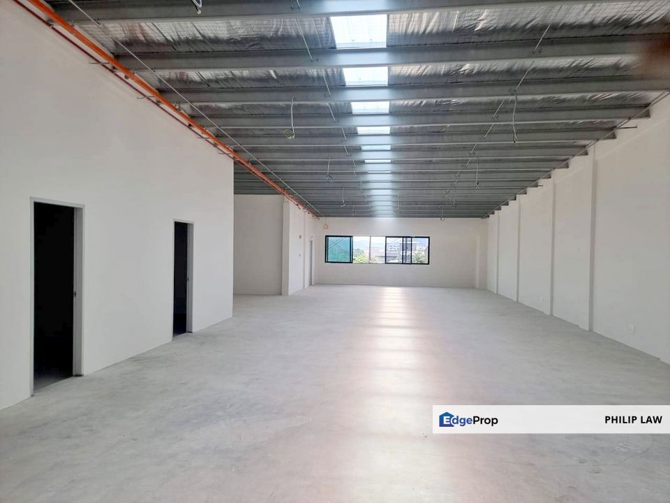 Esteem Business Park, Meru, Klang - 2.5 Storey Factory / Warehouse End Lot, Selangor, Klang
