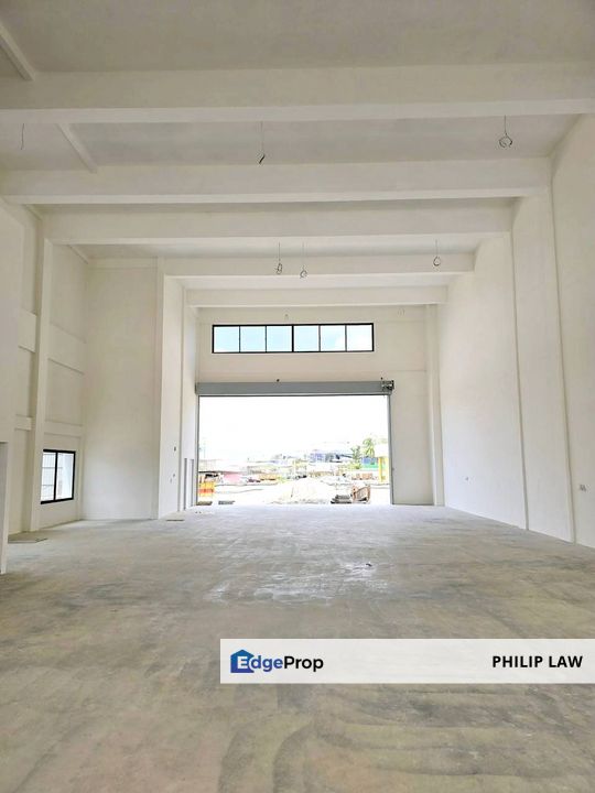 Esteem Business Park, Meru, Klang - 2.5 Storey Factory / Warehouse End Lot, Selangor, Klang