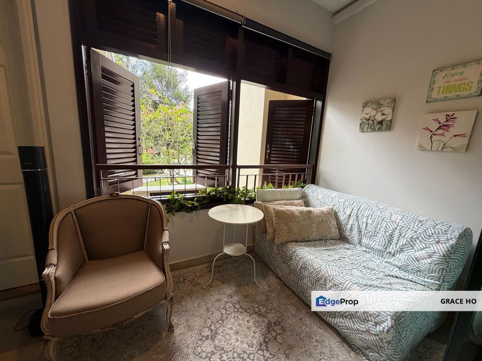 Tastefully renovated unit, meticulous maintained, Kuala Lumpur, Desa Parkcity