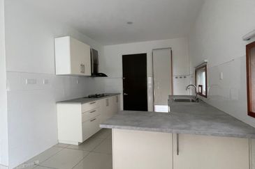 Arahsia Residences, Tropicana Aman