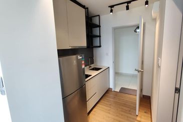 Amber Residence @ twentyfive.7