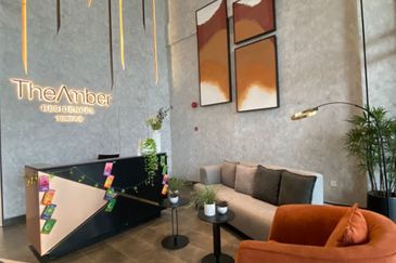 Amber Residence @ twentyfive.7