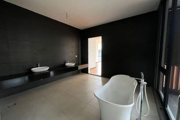 Grandezza @ Eco Sanctuary