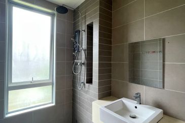 Arahsia Residences, Tropicana Aman