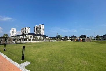 Freesia Residences @ Tropicana Aman