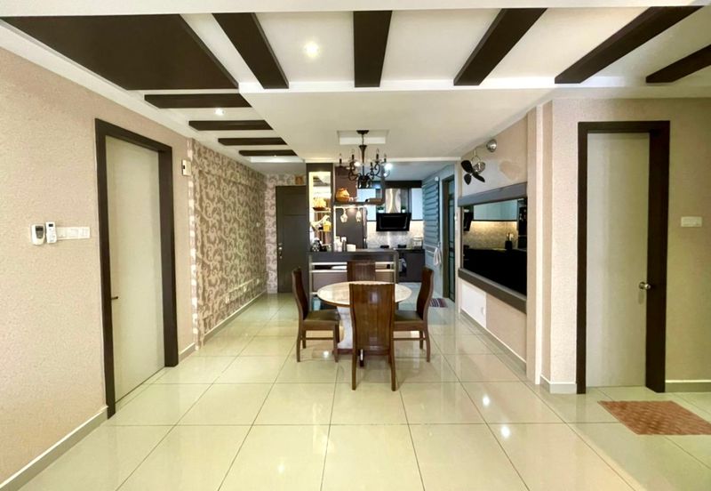 Upper East @ Tiger Lane