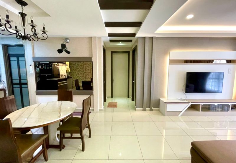 Upper East @ Tiger Lane