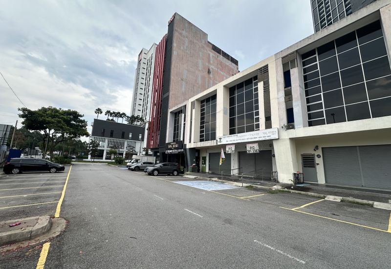 PJCC Pusat Dagangan Petaling Jaya Selatan, Jalan PJS 5/28, Petaling Jaya