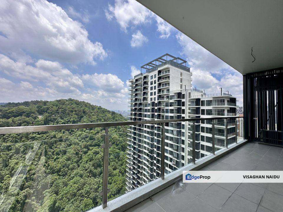 Luxury Serviced Residence for Sale Hampton Height Damansara, Country Heights Damansara, Kuala Lumpur, Country Heights Damansara