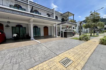 Peranakan Straits, Setia Eco Templer