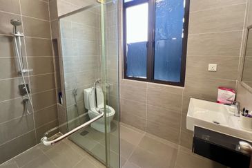 Peranakan Straits, Setia Eco Templer