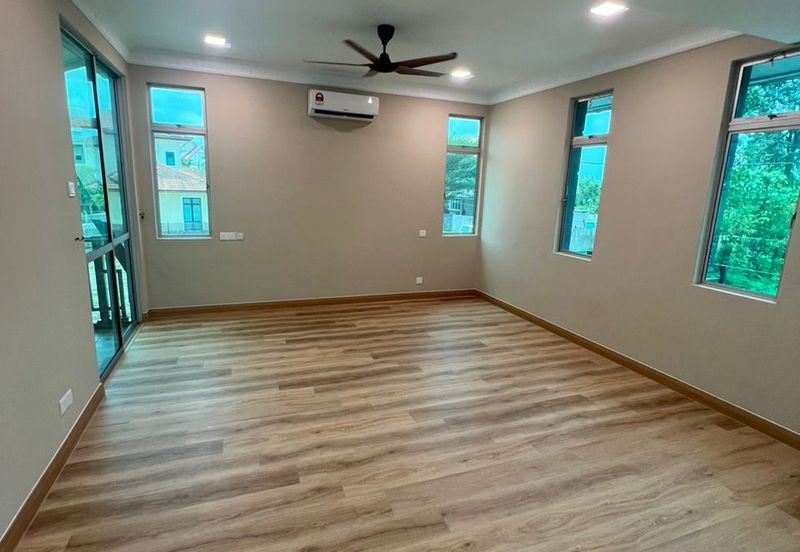 Bandar Country Homes