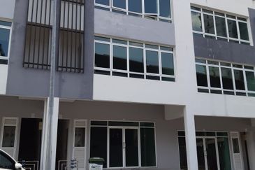 Ground Floor Shop Office at KLIA Business Center, Nilai 