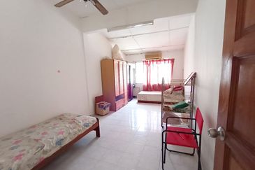 [ Sell Cheap ] 2-Storey House Taman Sri Layang, Mentakab Pahang