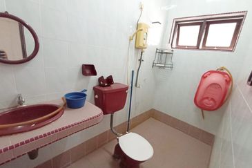 [ Sell Cheap ] 2-Storey House Taman Sri Layang, Mentakab Pahang