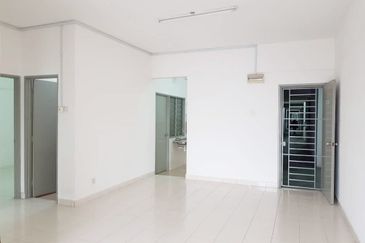 Residensi Laguna,Bandar Sunway Tenanted House For Sale