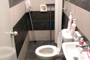 Residensi Laguna,Bandar Sunway Tenanted House For Sale