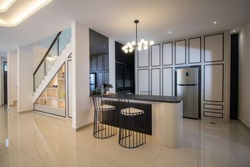 [ 𝐓𝐄𝐑𝐌𝐔𝐑𝐀𝐇 ]  [ Pelancaran Baharu RM399k ] Rumah Teres 2 Tingkat Corner/Endlot