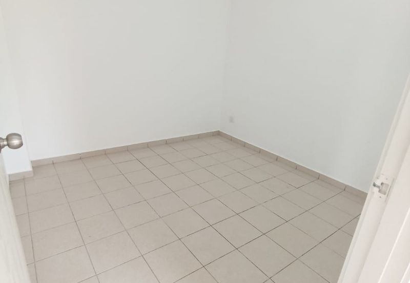 [ MURAH MANTIN RUMAH ] Single Storey Teres 1 tingkat Nilai, Beranang