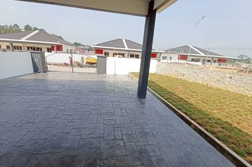 Fasa Baru Murah Single Storey House Semi-D Senawang