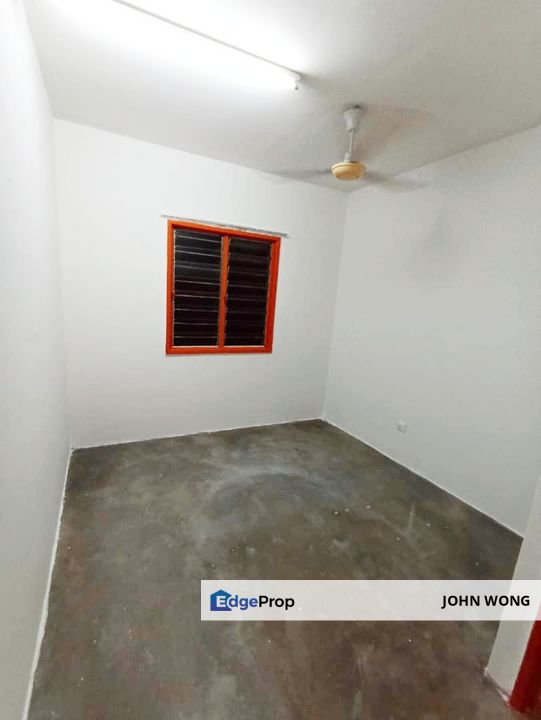 [ Sell Cheap, Good Investment Rental up to RM800-RM950 ] Pangsapuri Enggang with lift, Bandar Kinrara, Bukit Jalil near Pavillion, Taman Puncak Jalil, Selangor, Puchong