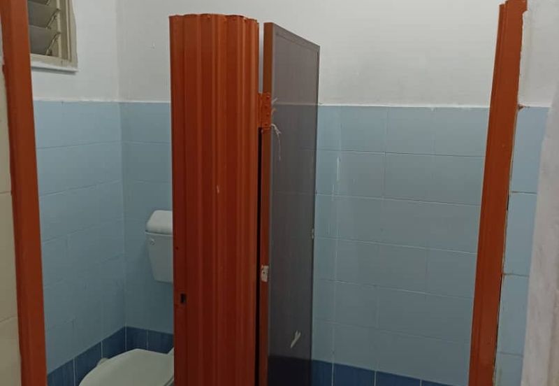 [ Sell Cheap, Good Investment Rental up to RM800-RM950 ] Pangsapuri Enggang with lift, Bandar Kinrara, Bukit Jalil near Pavillion, Taman Puncak Jalil