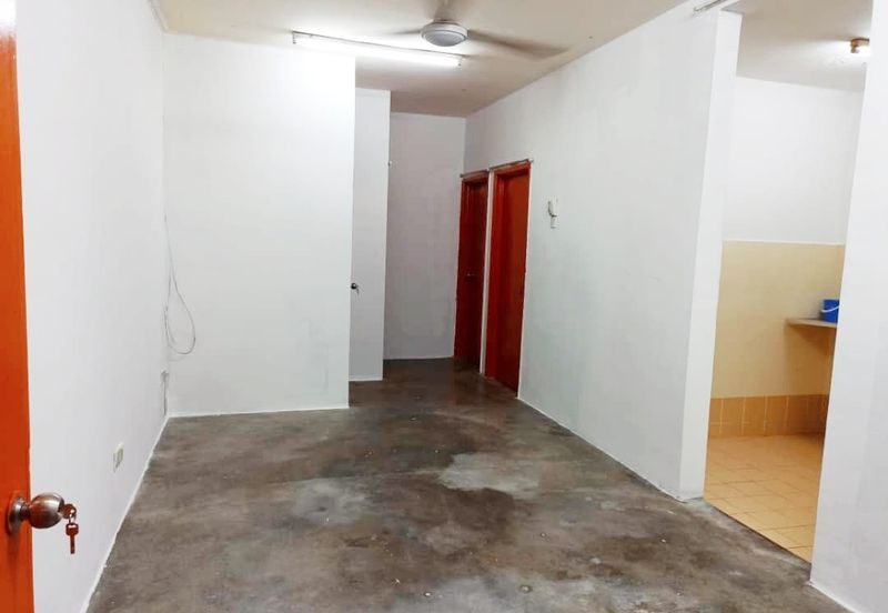 [ Sell Cheap, Good Investment Rental up to RM800-RM950 ] Pangsapuri Enggang with lift, Bandar Kinrara, Bukit Jalil near Pavillion, Taman Puncak Jalil