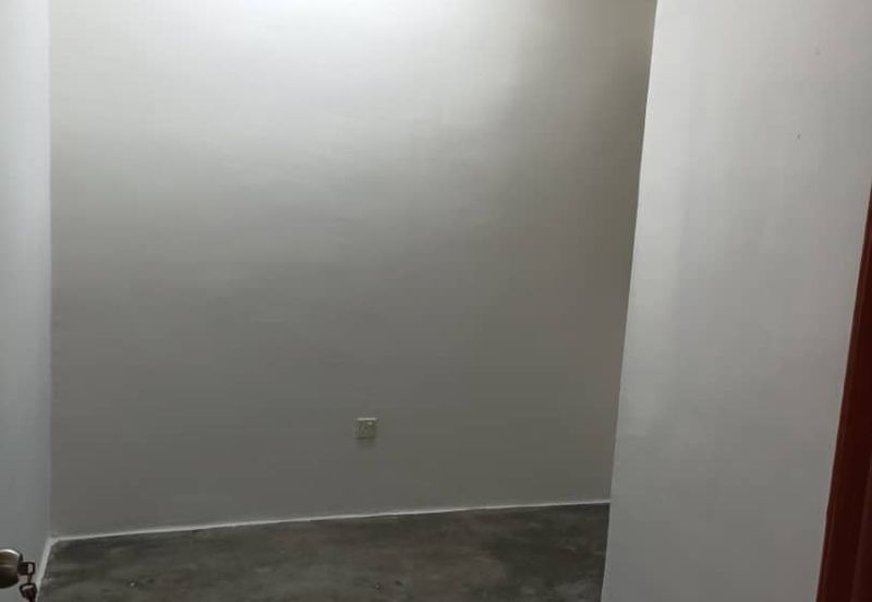 [ Sell Cheap, Good Investment Rental up to RM800-RM950 ] Pangsapuri Enggang with lift, Bandar Kinrara, Bukit Jalil near Pavillion, Taman Puncak Jalil