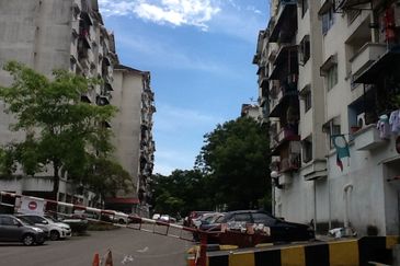 Murah, Taman Bunga Negara Apartment Shah Alam, Taman Alam Megah, Putra Heights, Subang Jaya