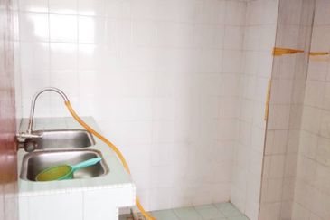 Murah, Taman Bunga Negara Apartment Shah Alam, Taman Alam Megah, Putra Heights, Subang Jaya