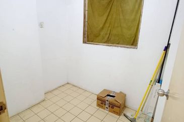 [ Murah, Pangsapuri Belimbing Heights ] Cheapest Apartment near The Mine Shopping, Balakong, Seri Kembangan, Serdang, Selangor 