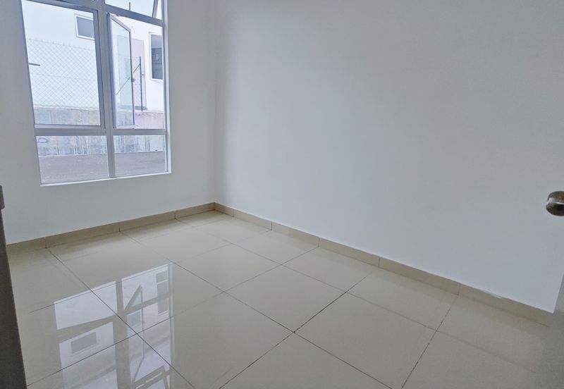 [ Corner ] Fasa Baru Murah, Teres 1-tingkat Rumah Mampu Milik, S2, Seremban 2, Labu, Enstek, Nilai, Sendayan, Kayu Ara, Mambau, Gadong Jaya, Seremban