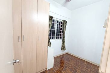 [ Partly Furnished, Pangsapuri Belimbing Heights ] Murah, Cheapest Apartment near The Mine Shopping, Balakong, Seri Kembangan, Serdang, Selangor 