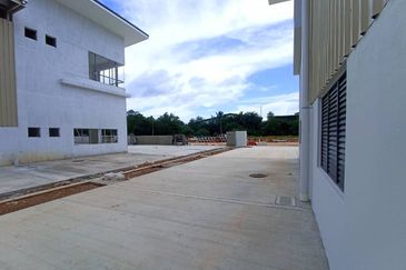 [ New Launch,Corner ] Cheapest Factory in Ampangan, Seremban, Senawang  access to Nilai, Pajam, Mantin, Kajang, Semenyih, Bangi, Cheras, KL