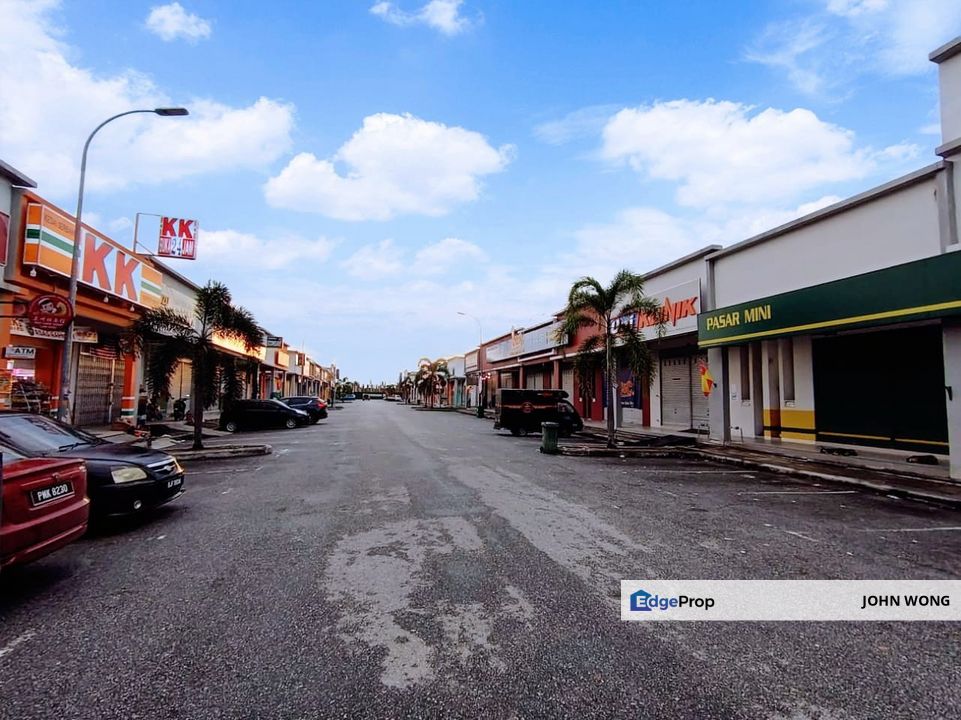 Hot Area!! MAINROAD!! Last Unit New Project 2-Storey Shop Lot Bandar Mahkota Banting near Dengkil, Jenjarom, Kuala Langat, BANTING (WCE HIGHWAY), Selangor, Dengkil